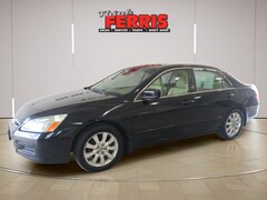 Buy a 2007 Honda Accord 3.0 EX w/Auto/Navi Sedan near Canton, OH