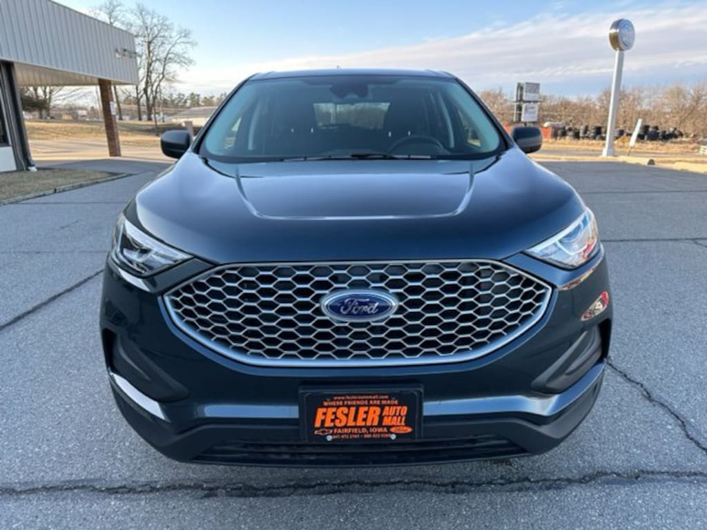 New 2023 Ford Edge SUV
