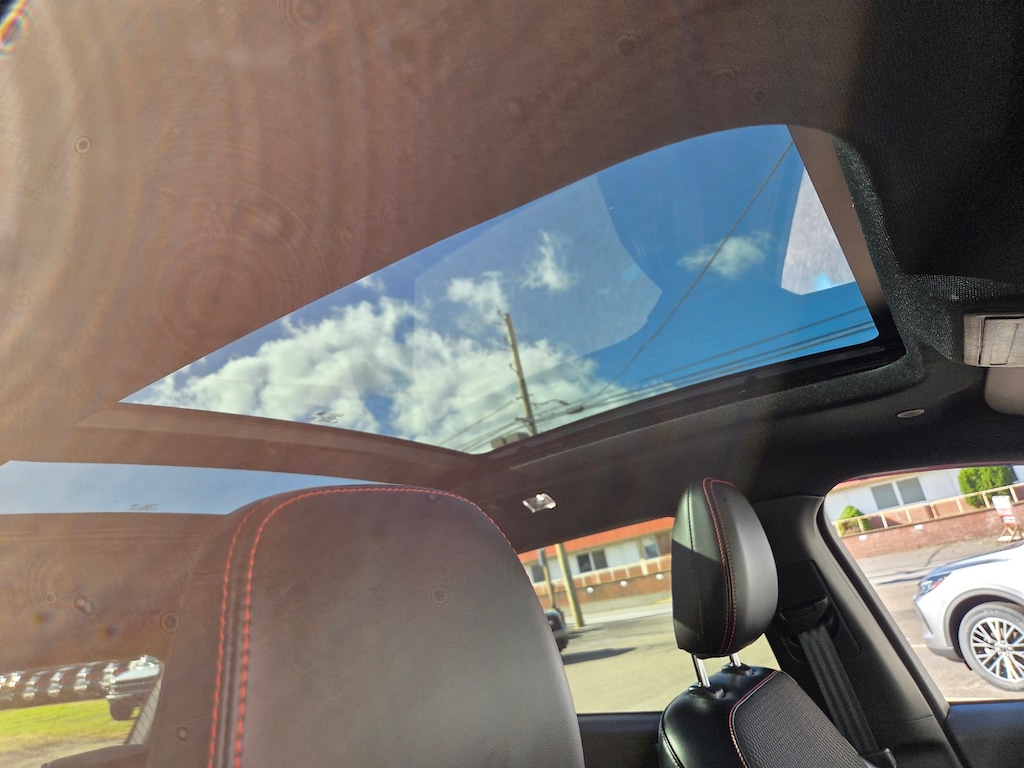 Used 2025 Ford Escape ST-Line Select SUV