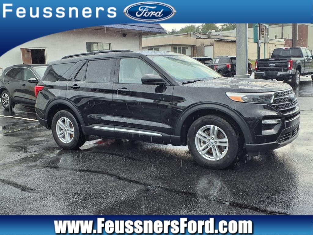 Used 2022 Ford Explorer XLT SUV