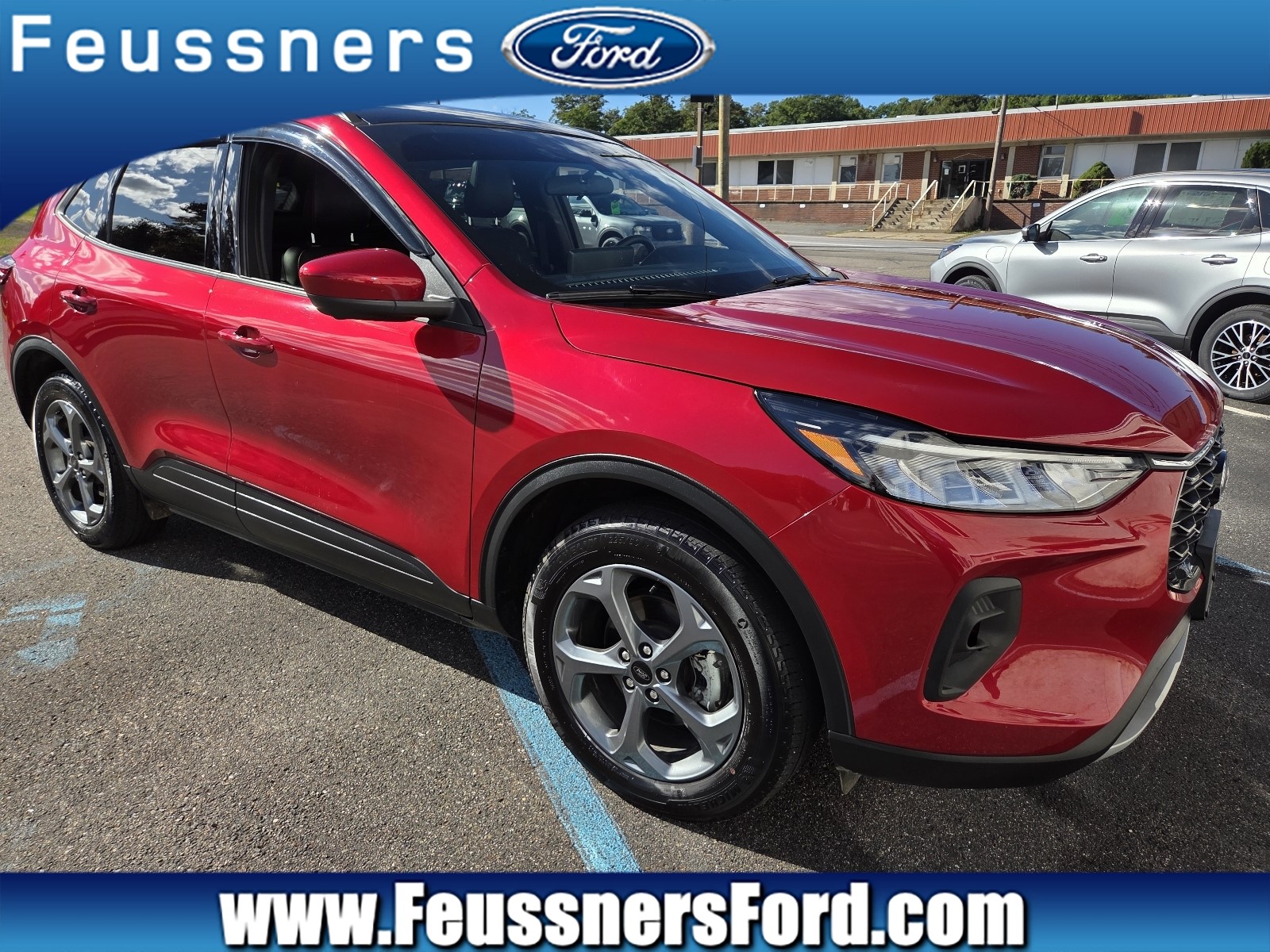 2025 Ford Escape Hybrid