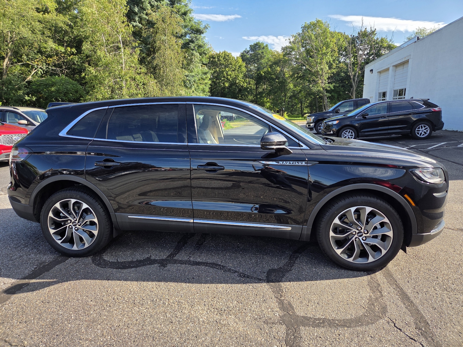 Used 2023 Lincoln Nautilus Reserve SUV