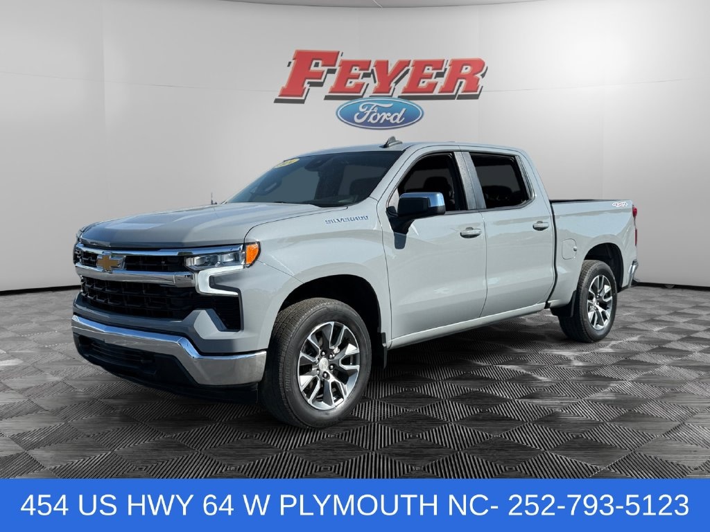 Used 2024 Chevrolet Silverado 1500 LT Truck