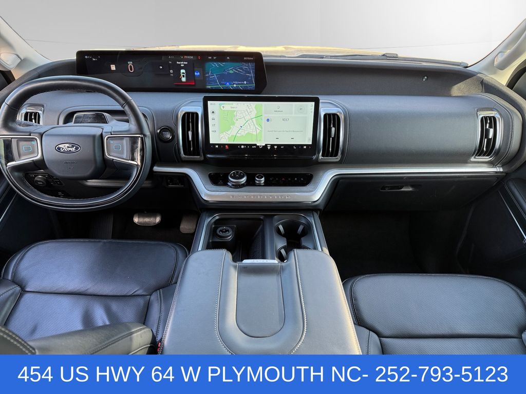 2025 Ford Expedition Platinum - Photo 9