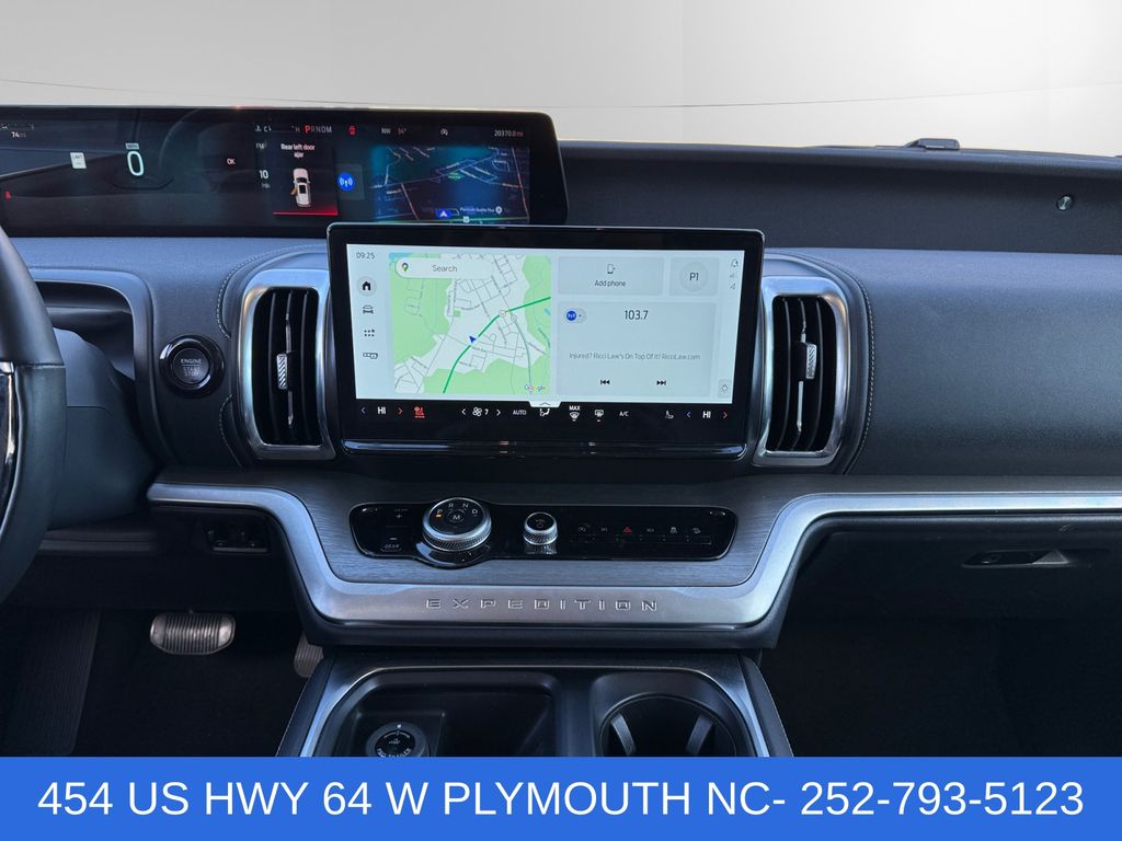 2025 Ford Expedition Platinum - Photo 10