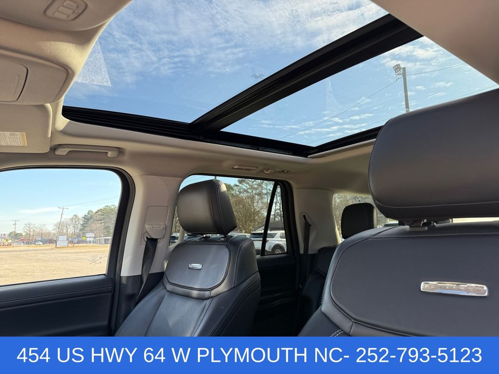 2025 Ford Expedition Platinum - Photo 16