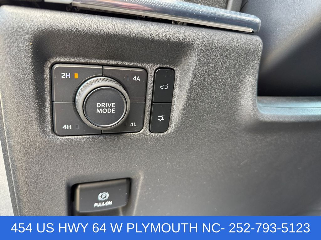 2025 Ford Expedition Platinum - Photo 21