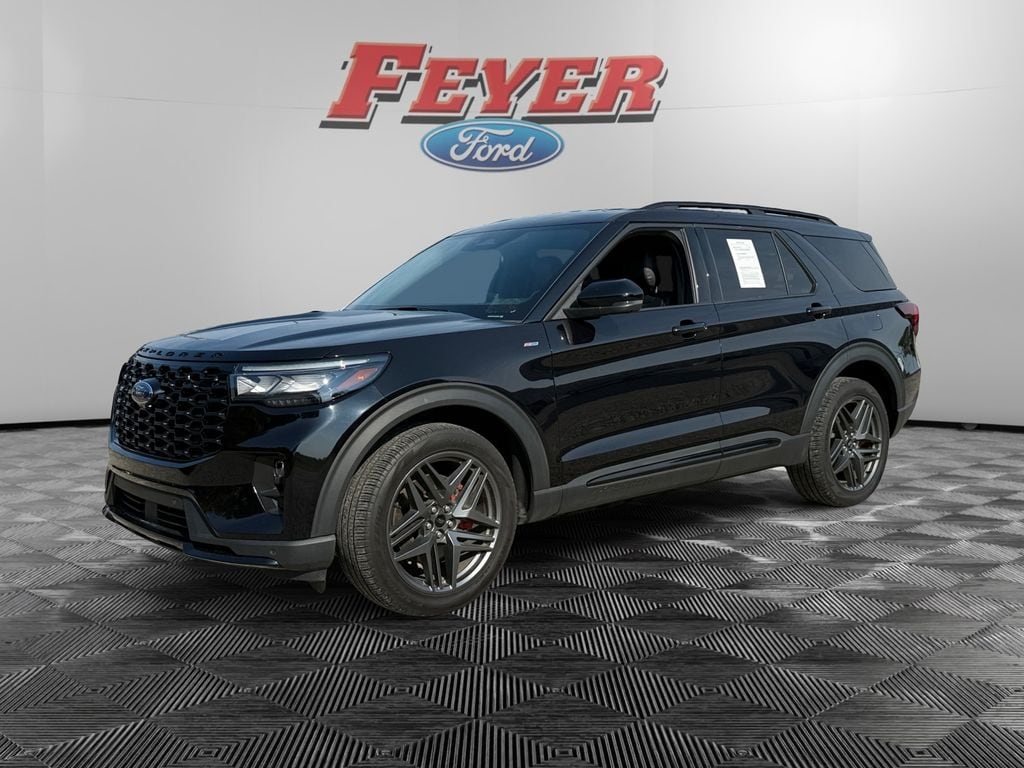 Certified 2025 Ford Explorer ST-Line SUV