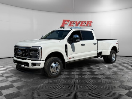 2026 Ford Super Duty F-350 Platinum Truck