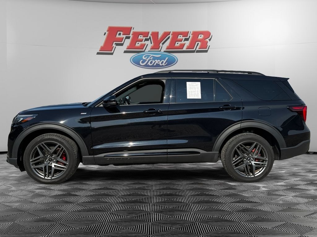 Certified 2025 Ford Explorer ST-Line SUV