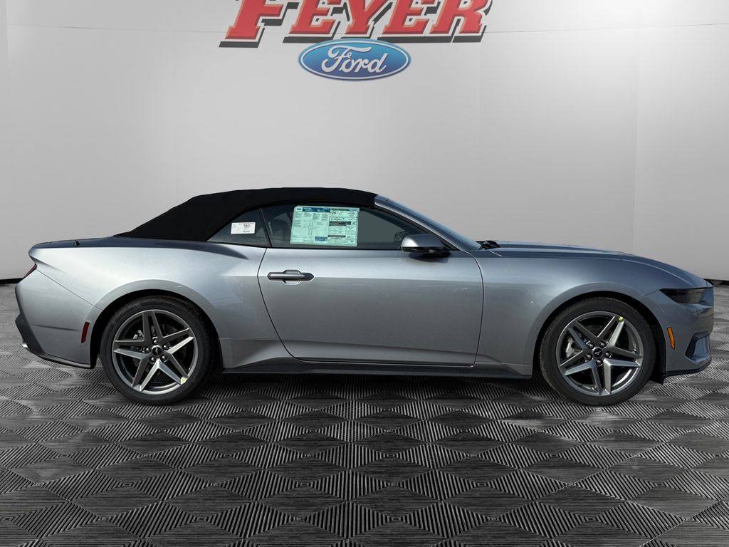 2026 Ford Mustang EcoBoost Premium Convertible - Photo 8
