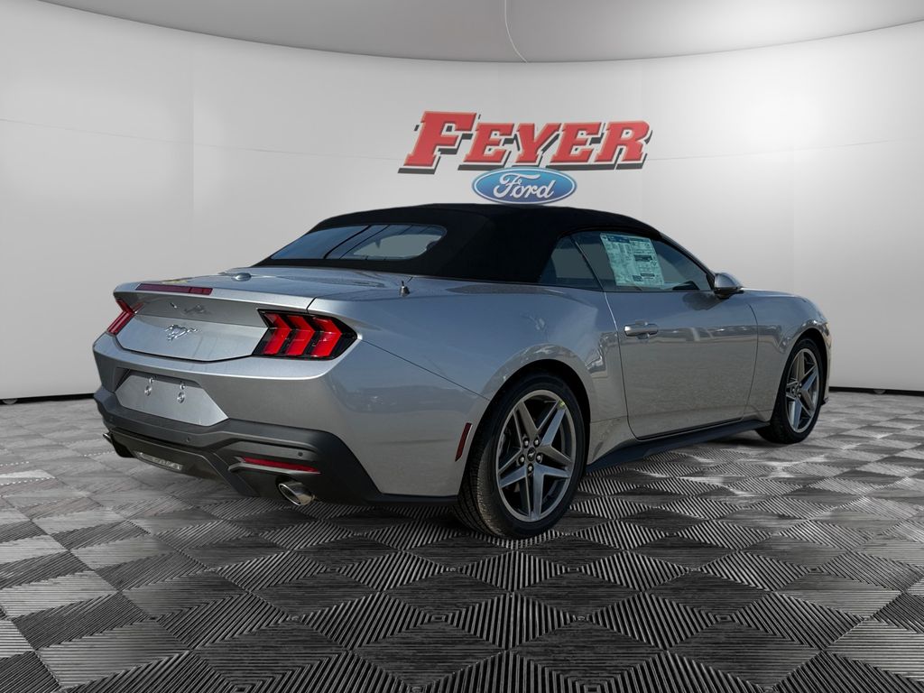 2026 Ford Mustang EcoBoost Premium Convertible - Photo 7