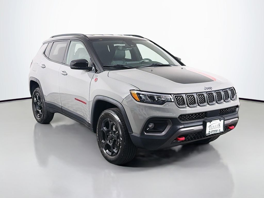 Used 2024 Jeep Compass Trailhawk SUV