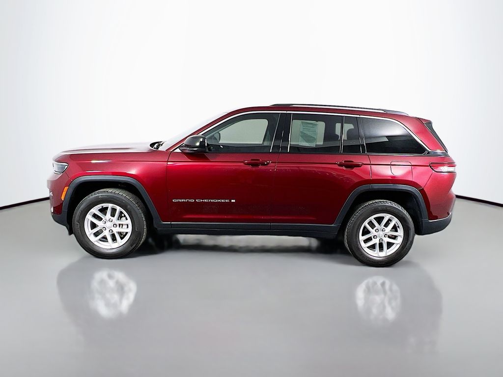 Used 2024 Jeep Grand Cherokee Laredo X SUV