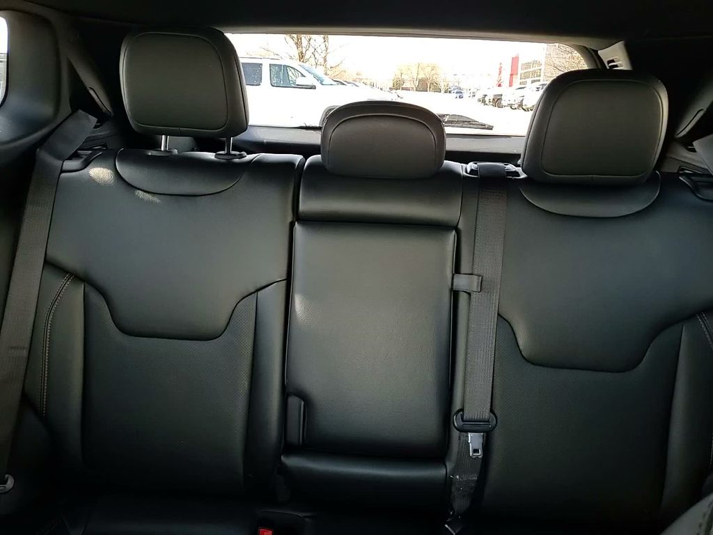 2023 Jeep Compass Latitude Lux - Photo 34