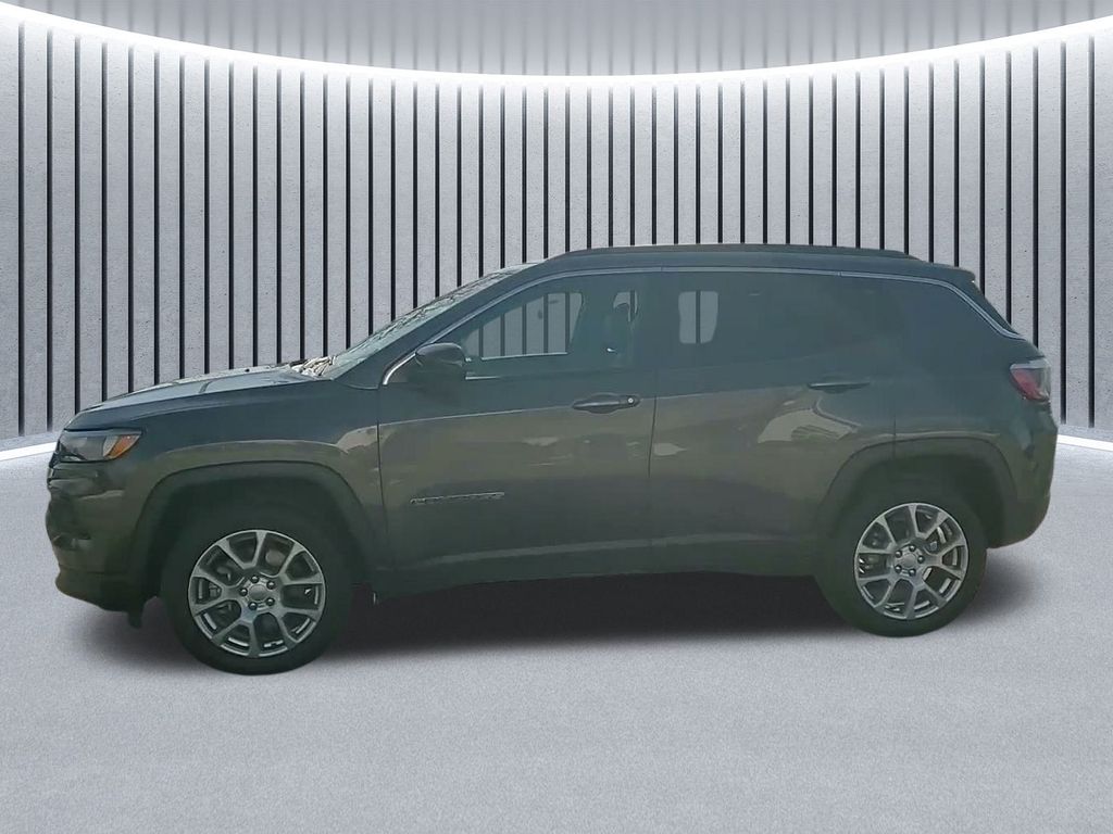 2023 Jeep Compass Latitude Lux - Photo 18