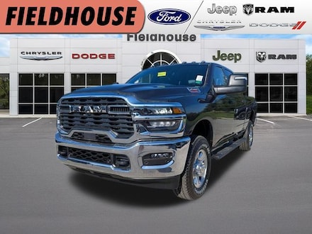 2026 Ram 2500 TRADESMAN CREW CAB 4X4 6'4 BOX Pickup