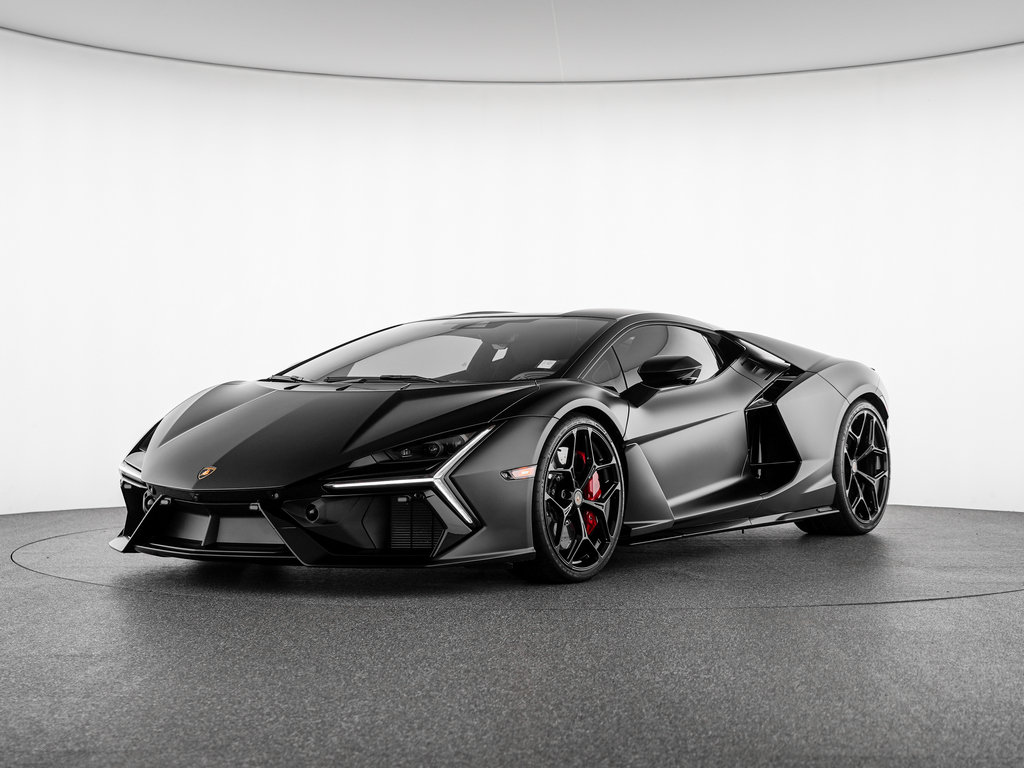  Lamborghini Revuelto