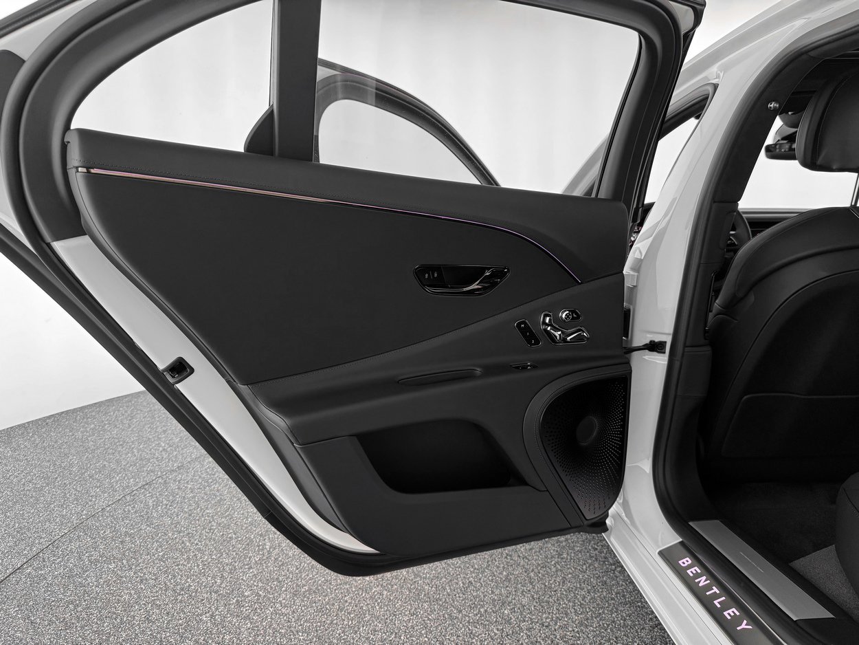 2026 Bentley Flying Spur - Photo 21