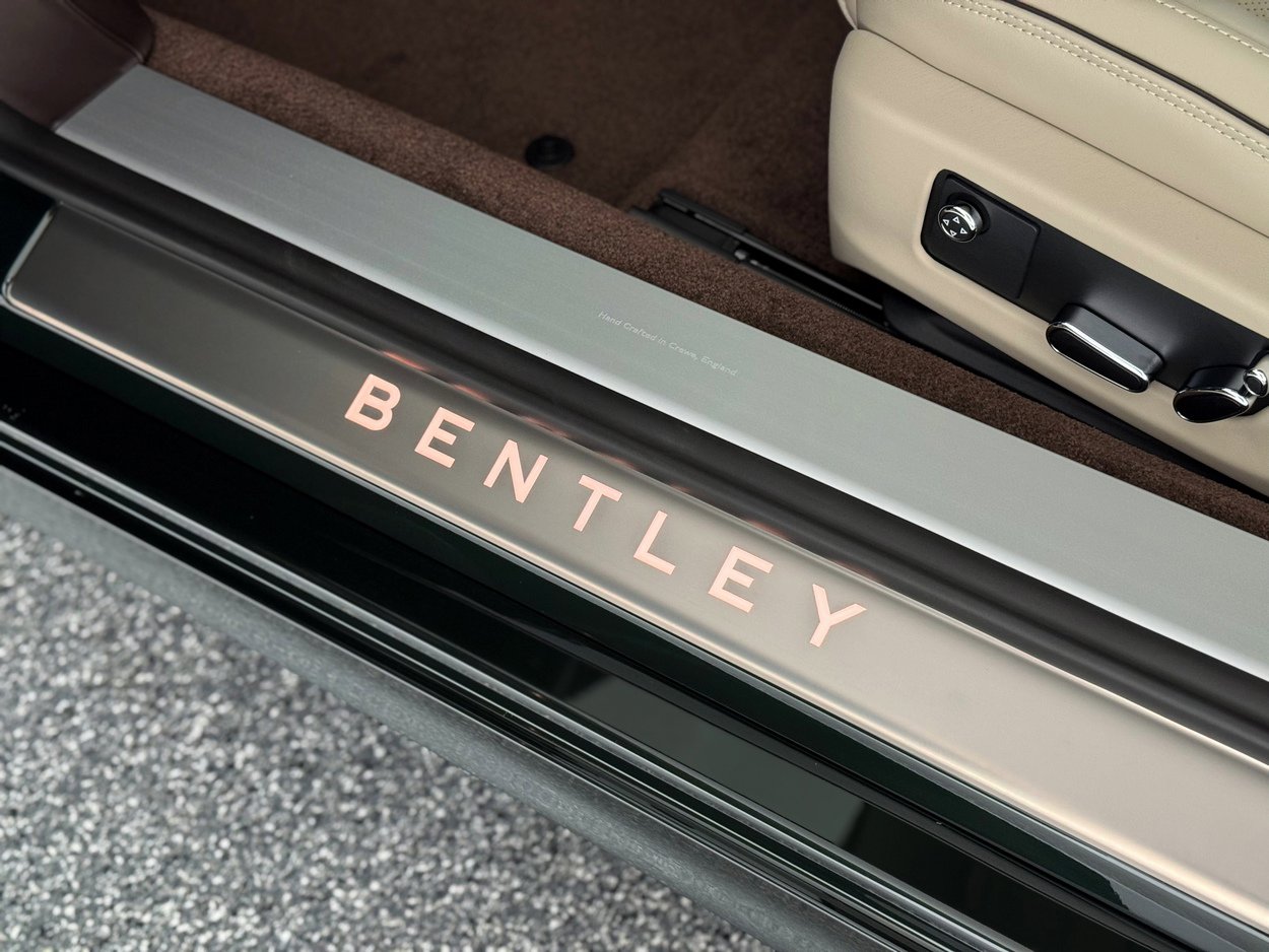 2026 Bentley Continental GT Base - Photo 17