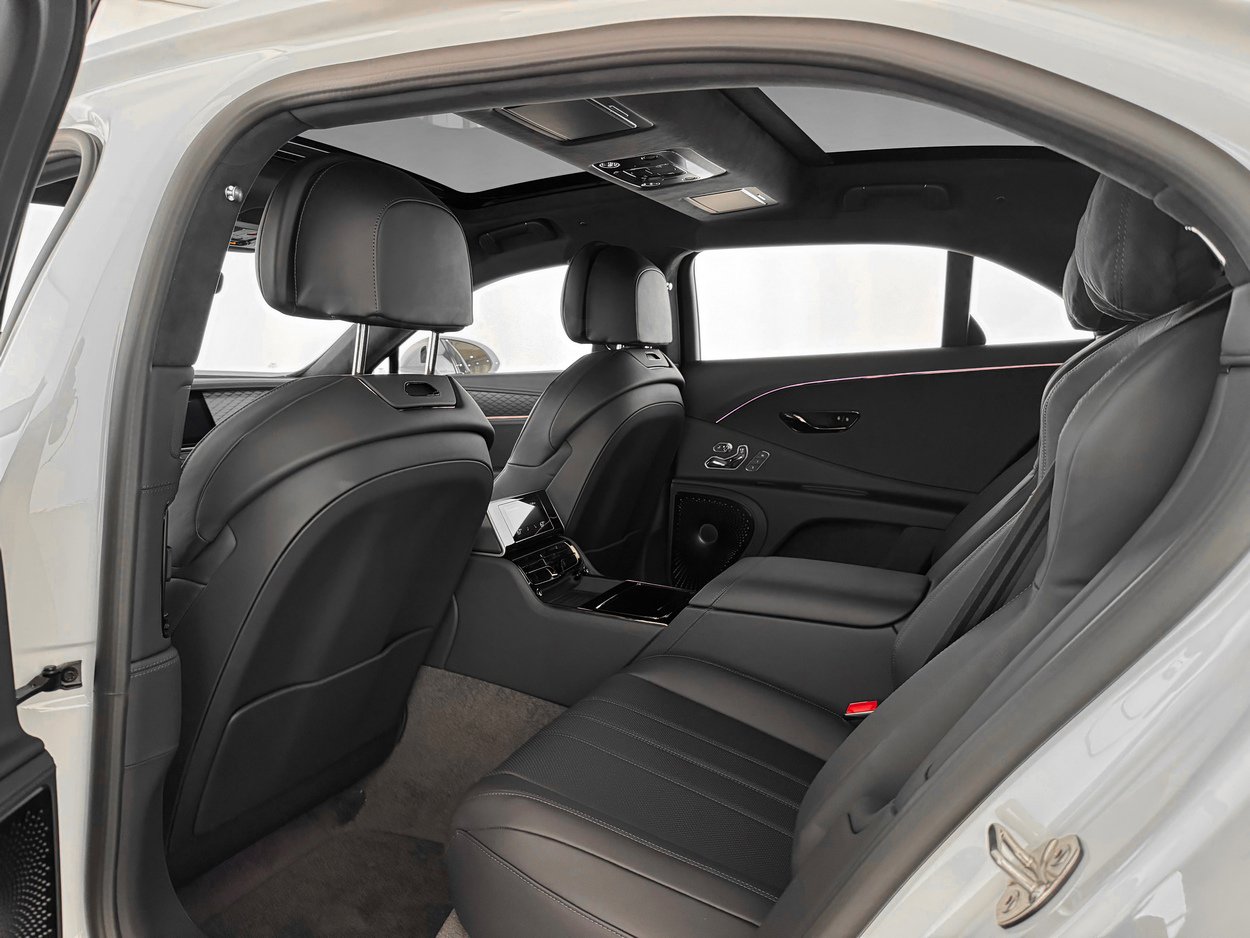 2026 Bentley Flying Spur - Photo 23