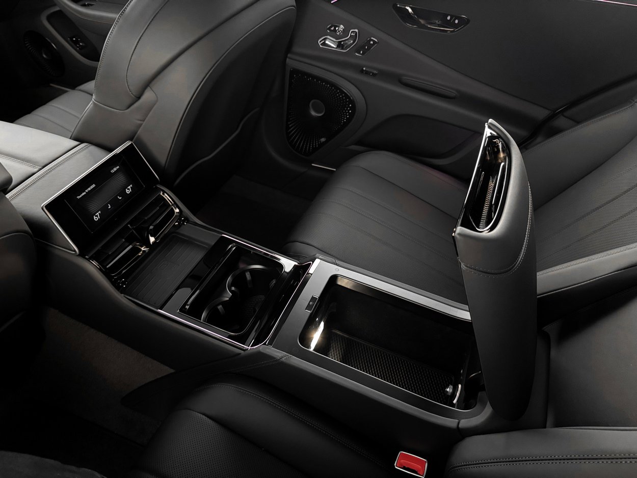 2026 Bentley Flying Spur - Photo 26