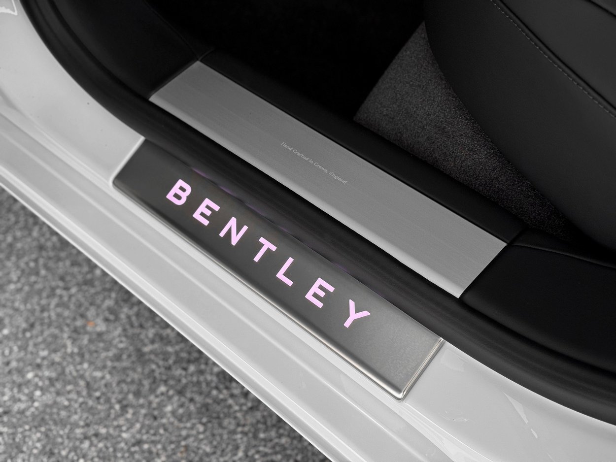 2026 Bentley Flying Spur - Photo 22