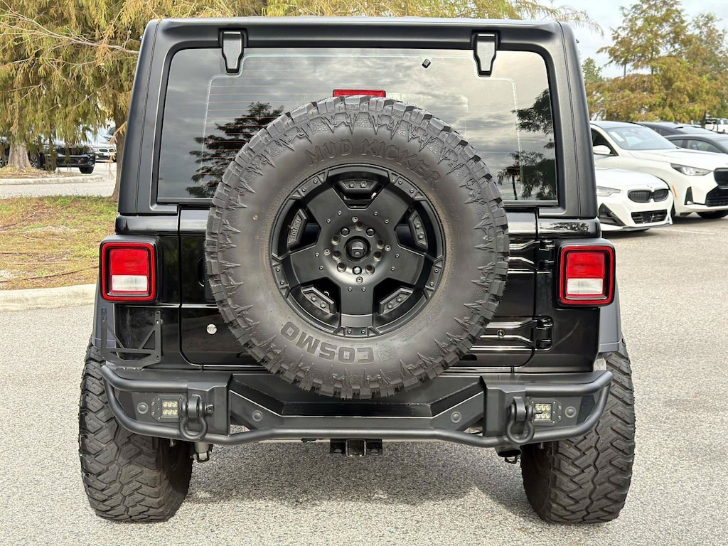 Used 2024 Jeep Wrangler SUV