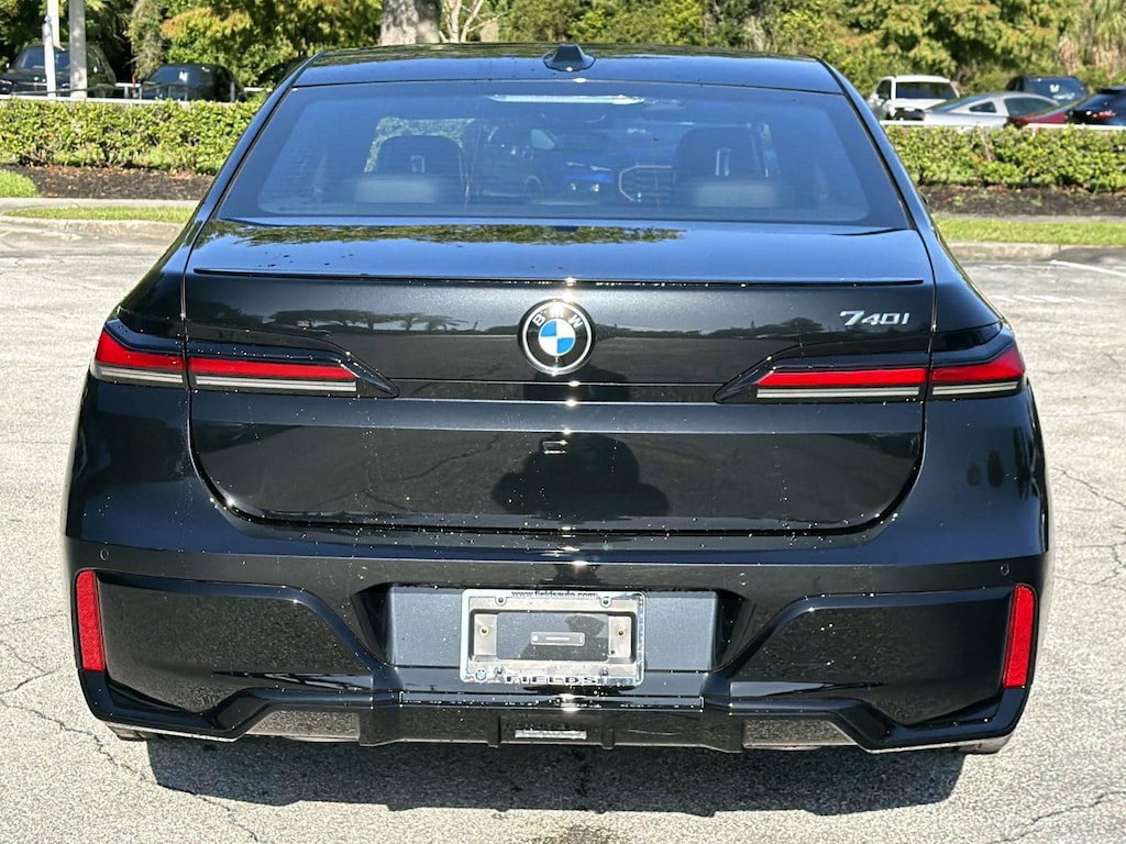 New 2026 BMW 7 Series 740i Sedan