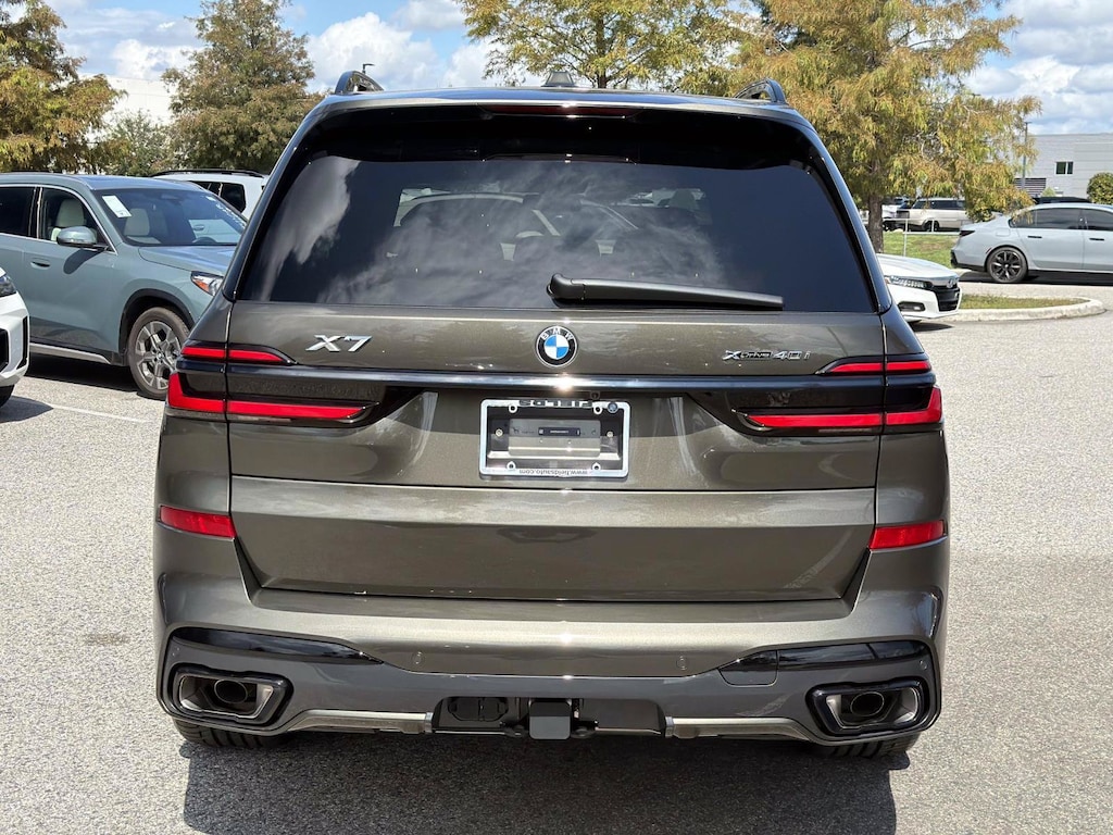 New 2027 BMW X7 xDrive40i xDrive40i Sports Activity Vehicle