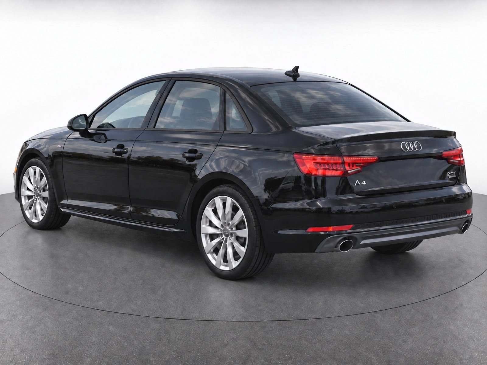 Used 2018 Audi A4 2.0 TFSI ultra Premium S Tronic FWD