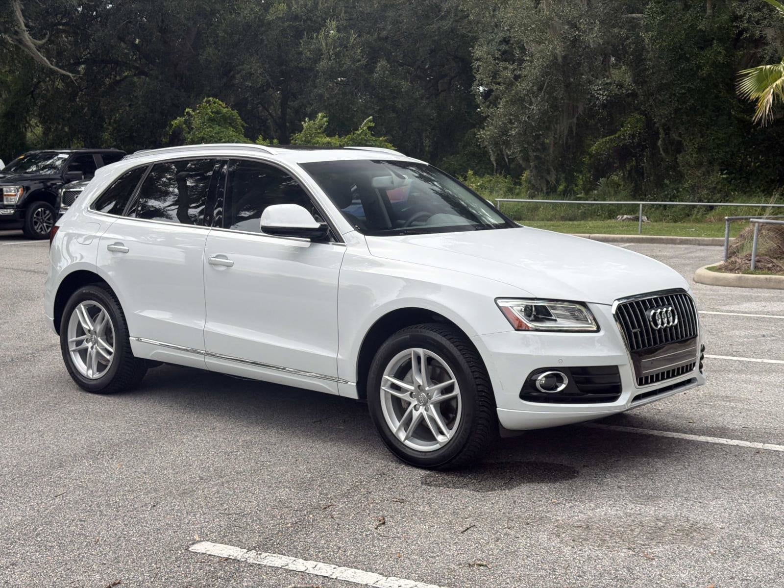 2016 Audi Q5 Premium Plus