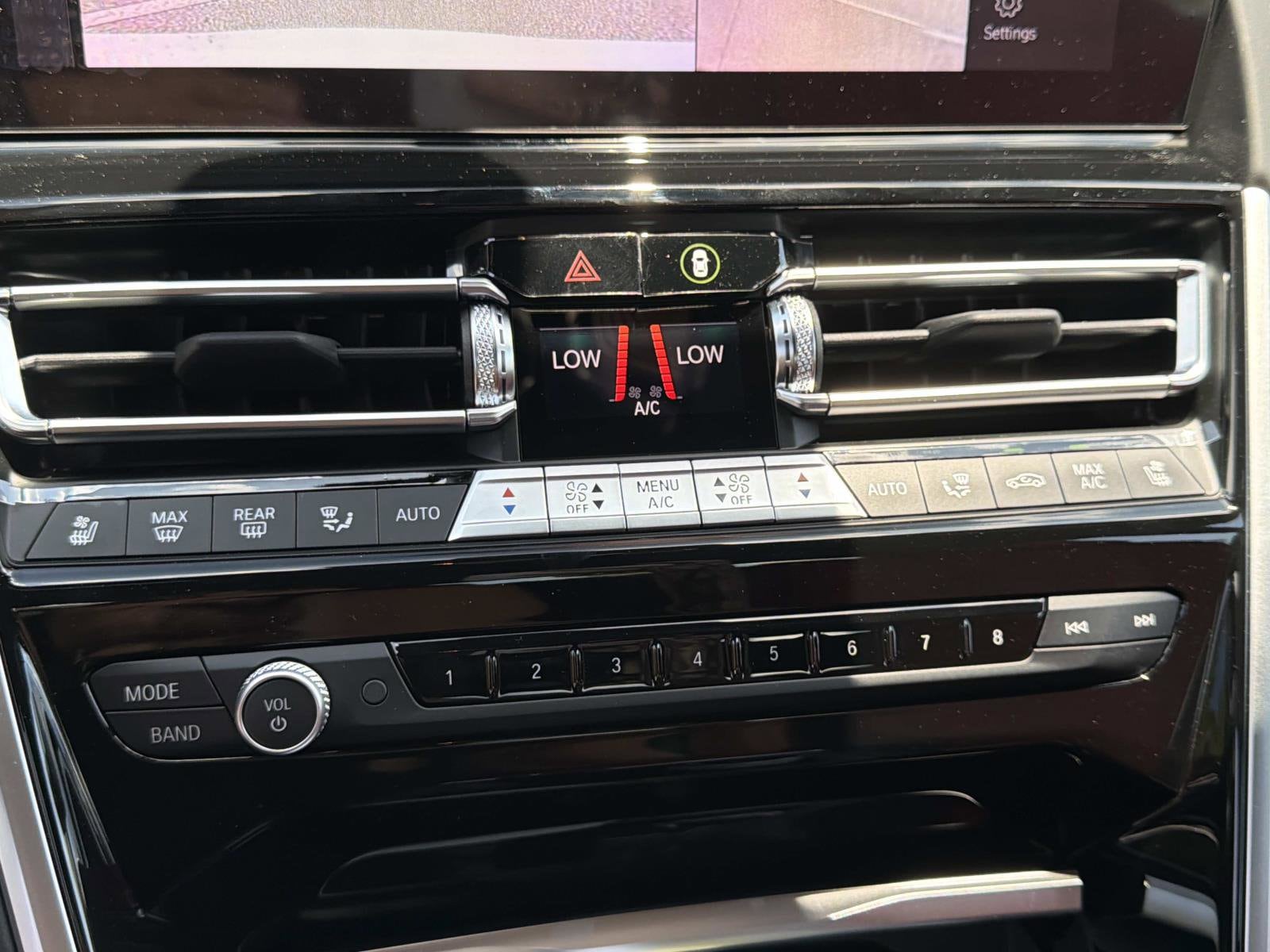 2026 BMW 8 Series 840i - Photo 24