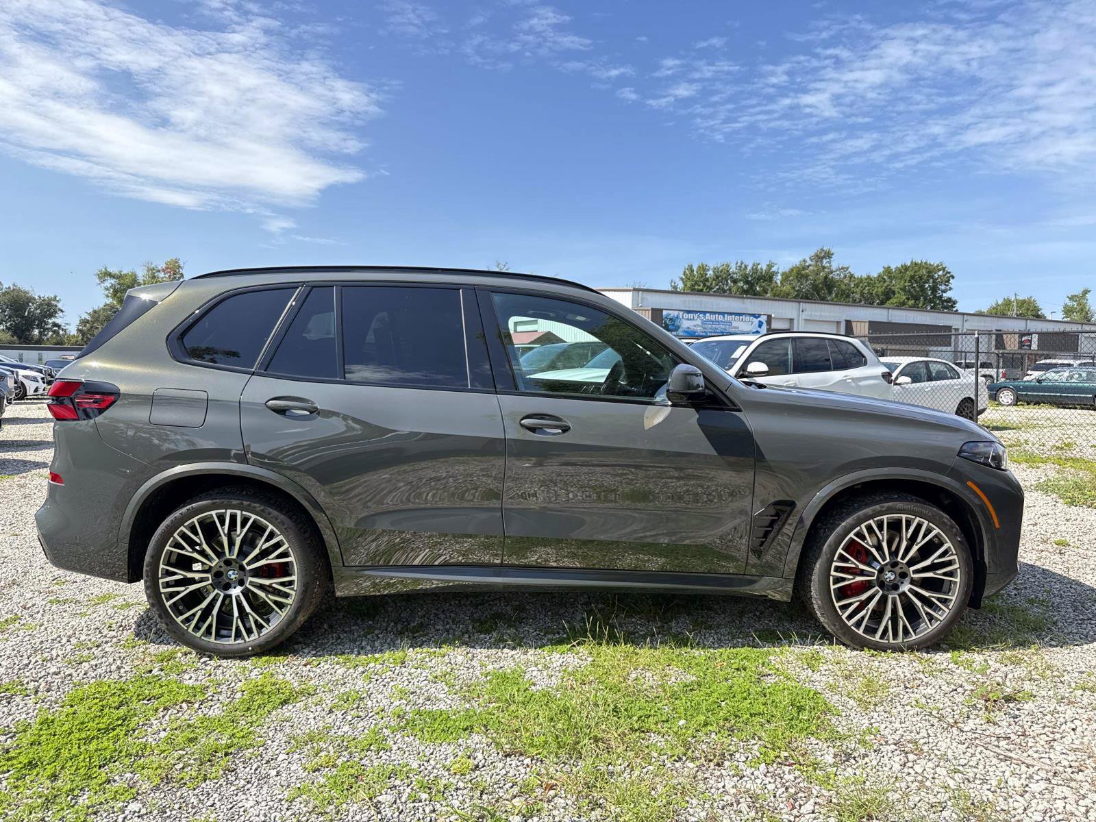 New 2026 BMW X5 xDrive40i SUV