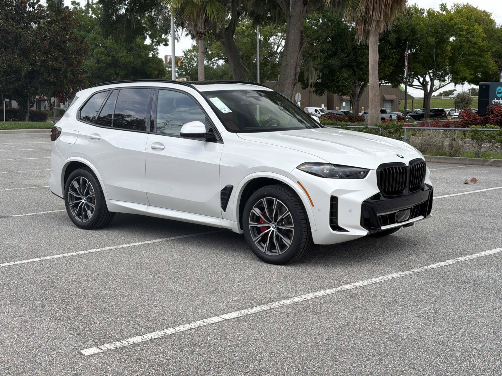 New 2026 BMW X5 sDrive40i SUV