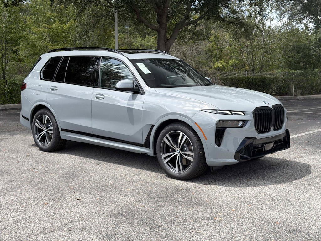New 2027 BMW X7 xDrive40i SUV