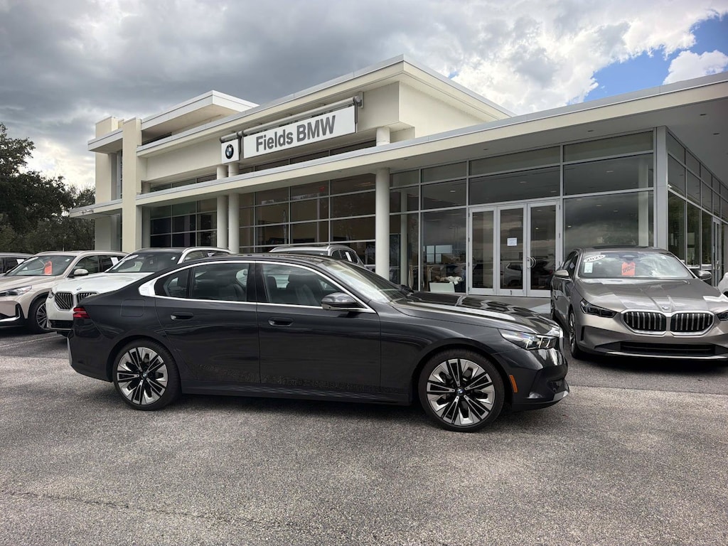 Used 2025 BMW 5 Series 530i Sedan