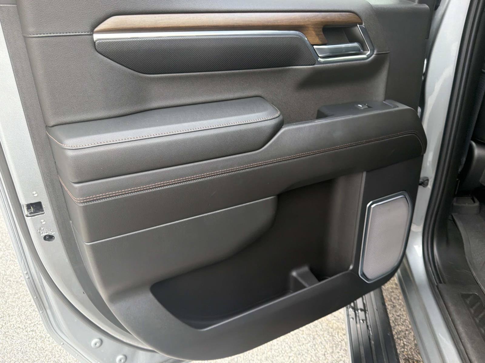 2024 Chevrolet Silverado 1500 High Country - Photo 14
