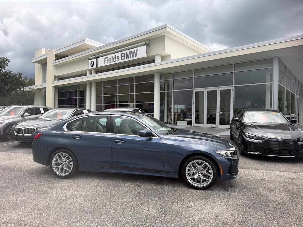 New 2026 BMW 330i Sedan
