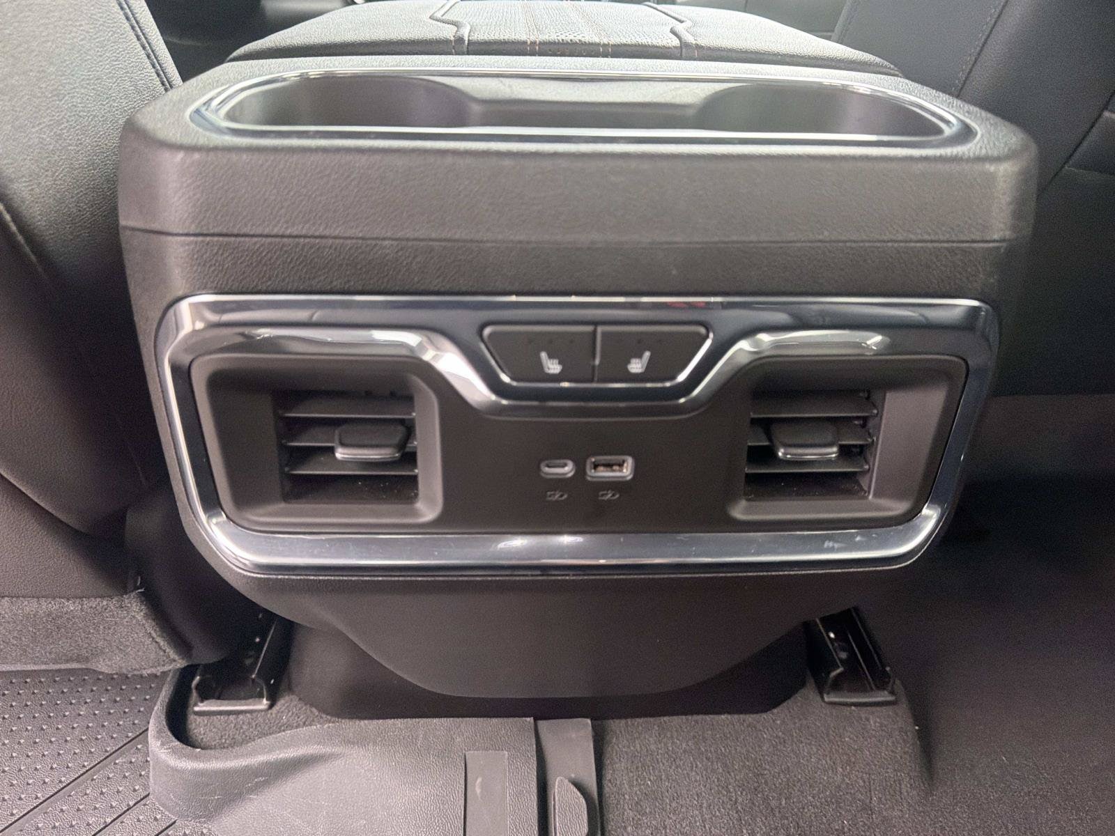 2024 Chevrolet Silverado 1500 High Country - Photo 18