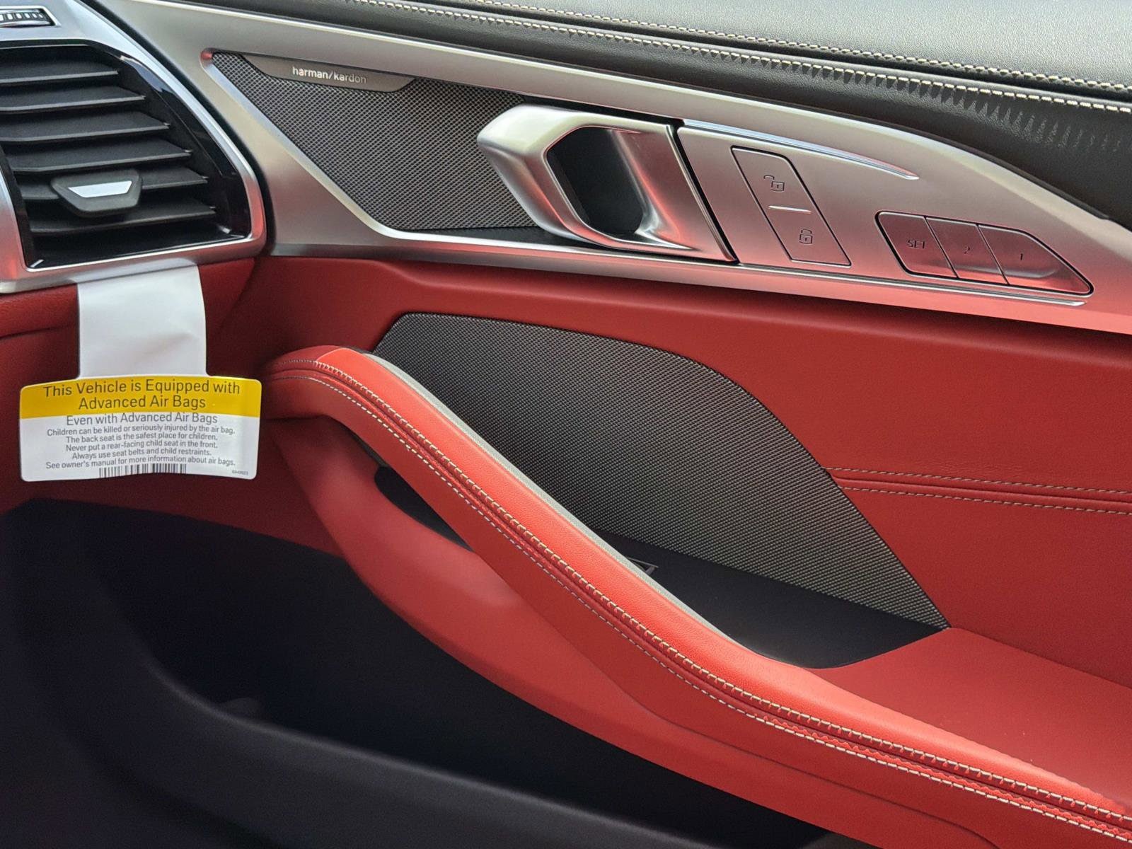 2026 BMW 8 Series 840i - Photo 21