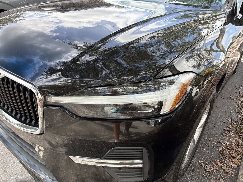 Used 2022 Volvo XC60 Momentum B5 AWD Momentum