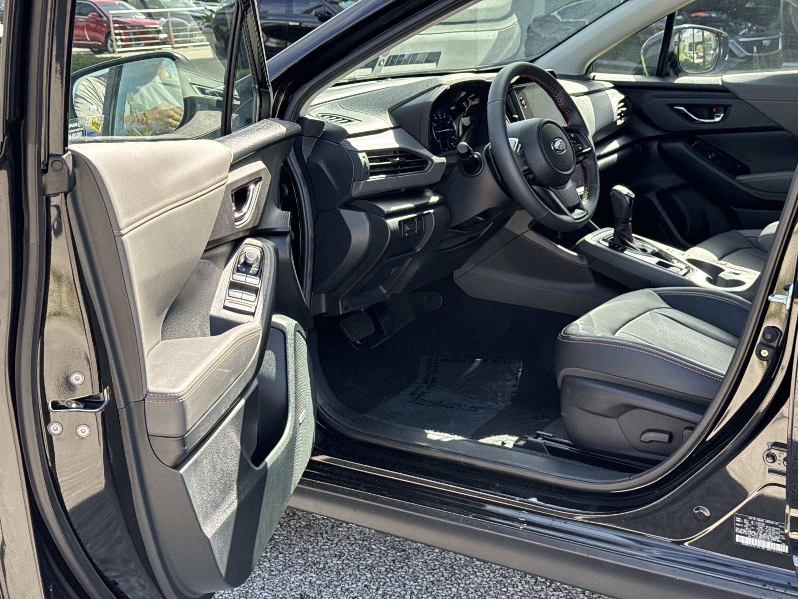 2025 Subaru Crosstrek Limited - Photo 13