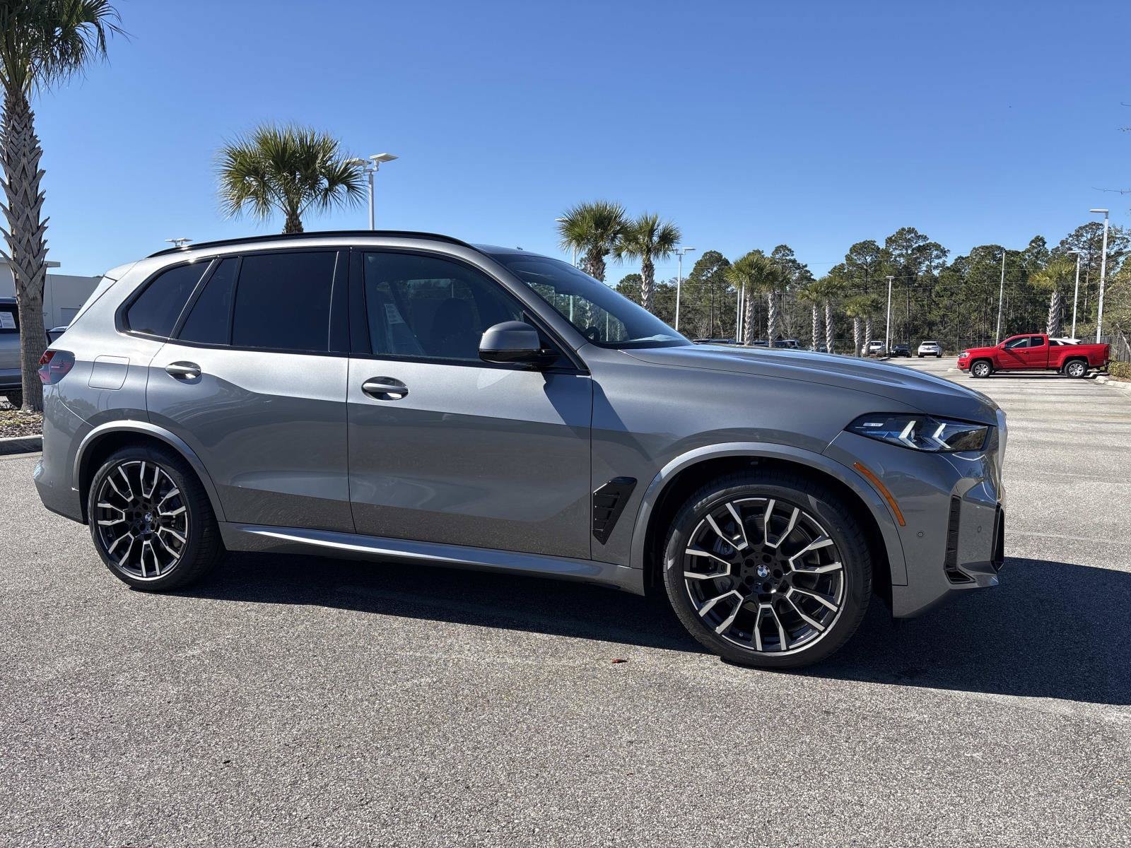 2026 BMW X5 50e - Photo 2