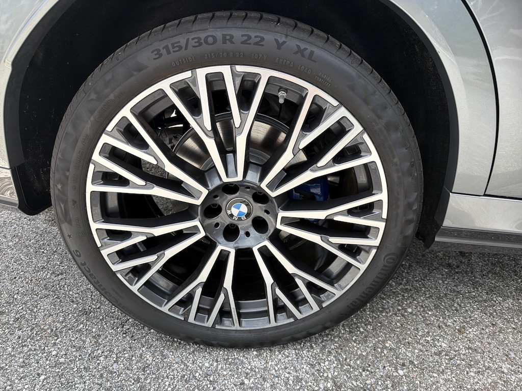 New 2027 BMW X6 xDrive40i SUV