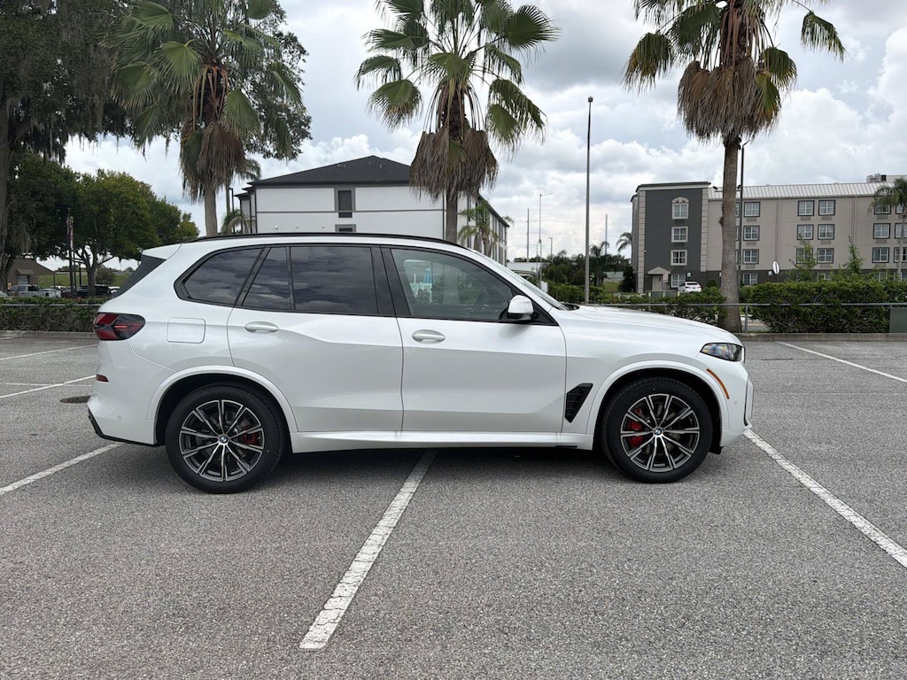 New 2026 BMW X5 sDrive40i SUV