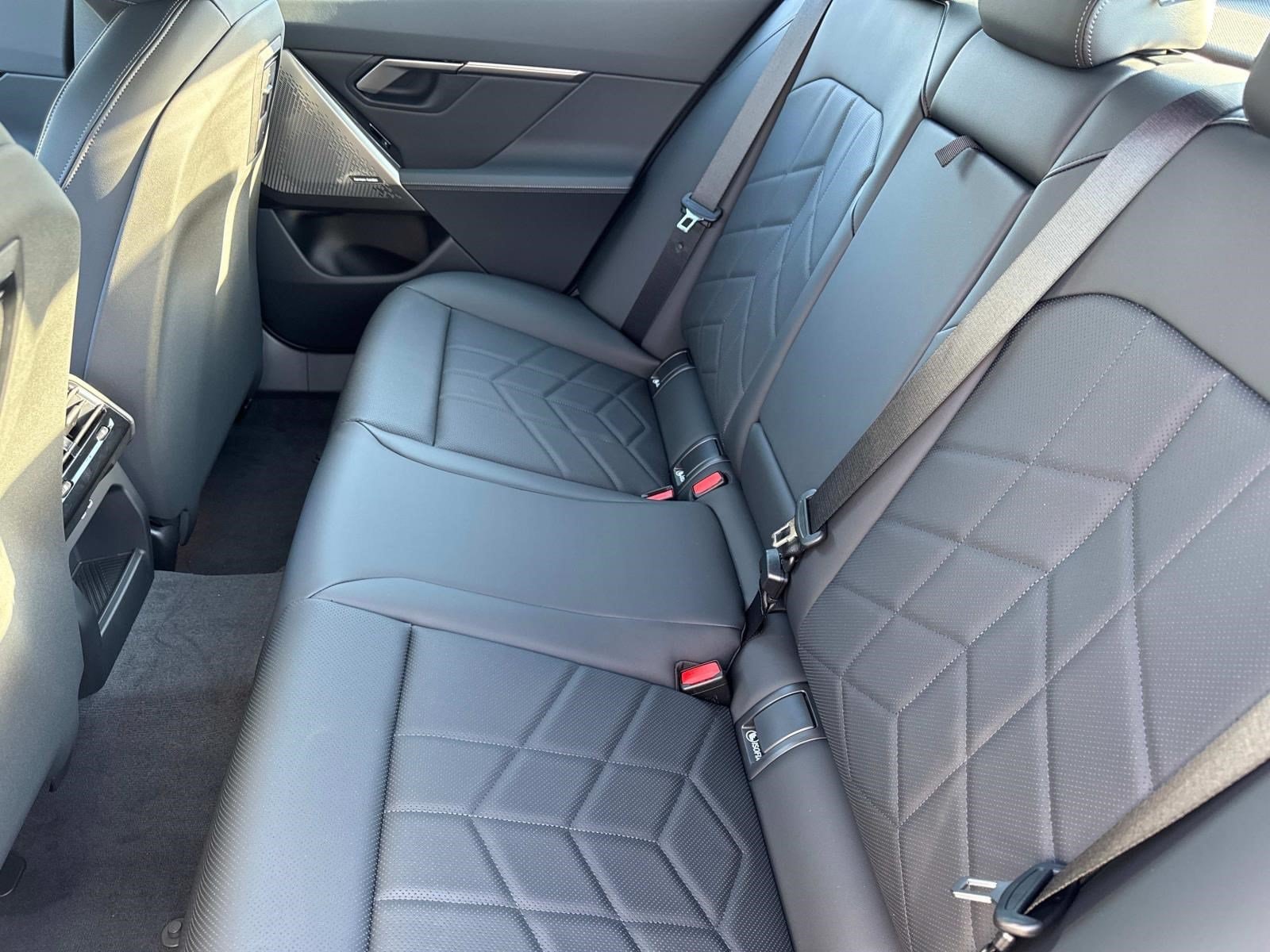 2026 BMW i5 40 - Photo 13