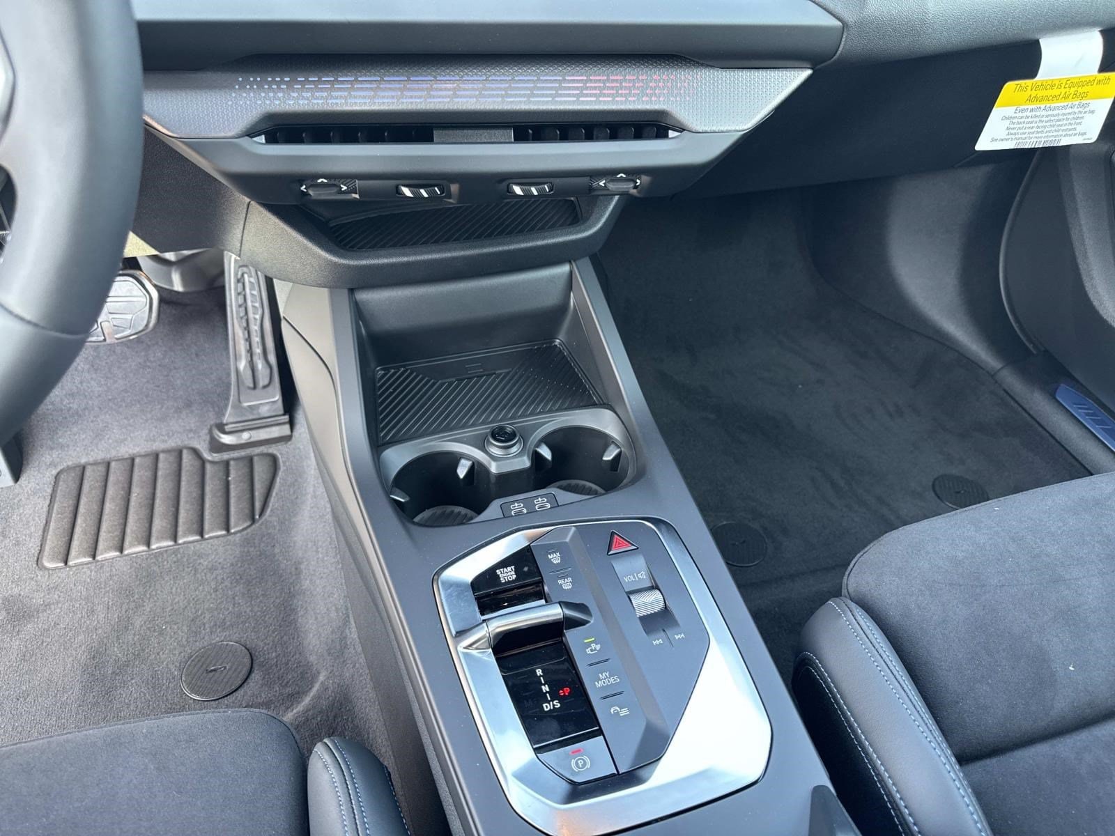 2026 BMW 2 Series M235 - Photo 27