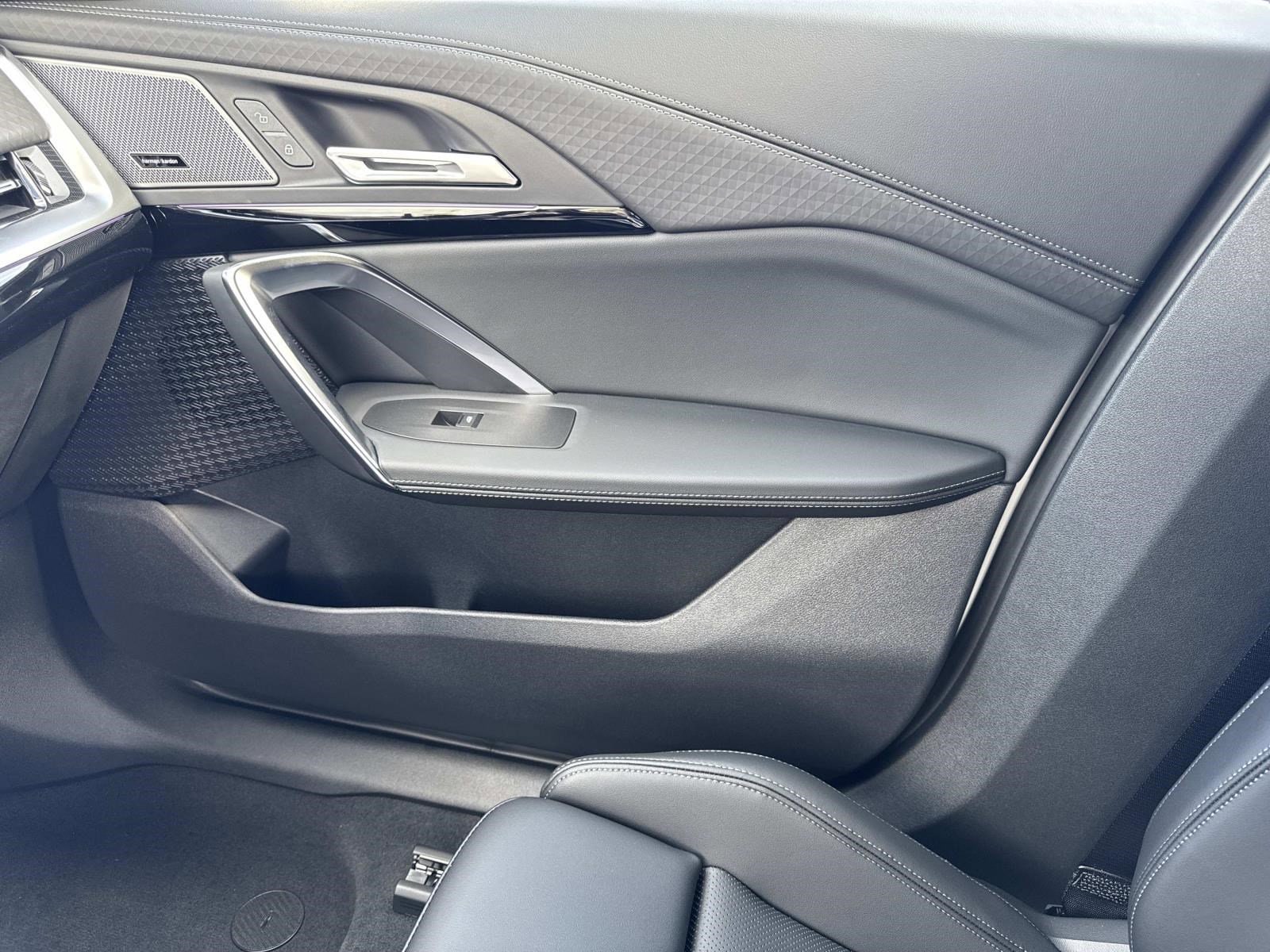 2026 BMW X2 28i - Photo 21