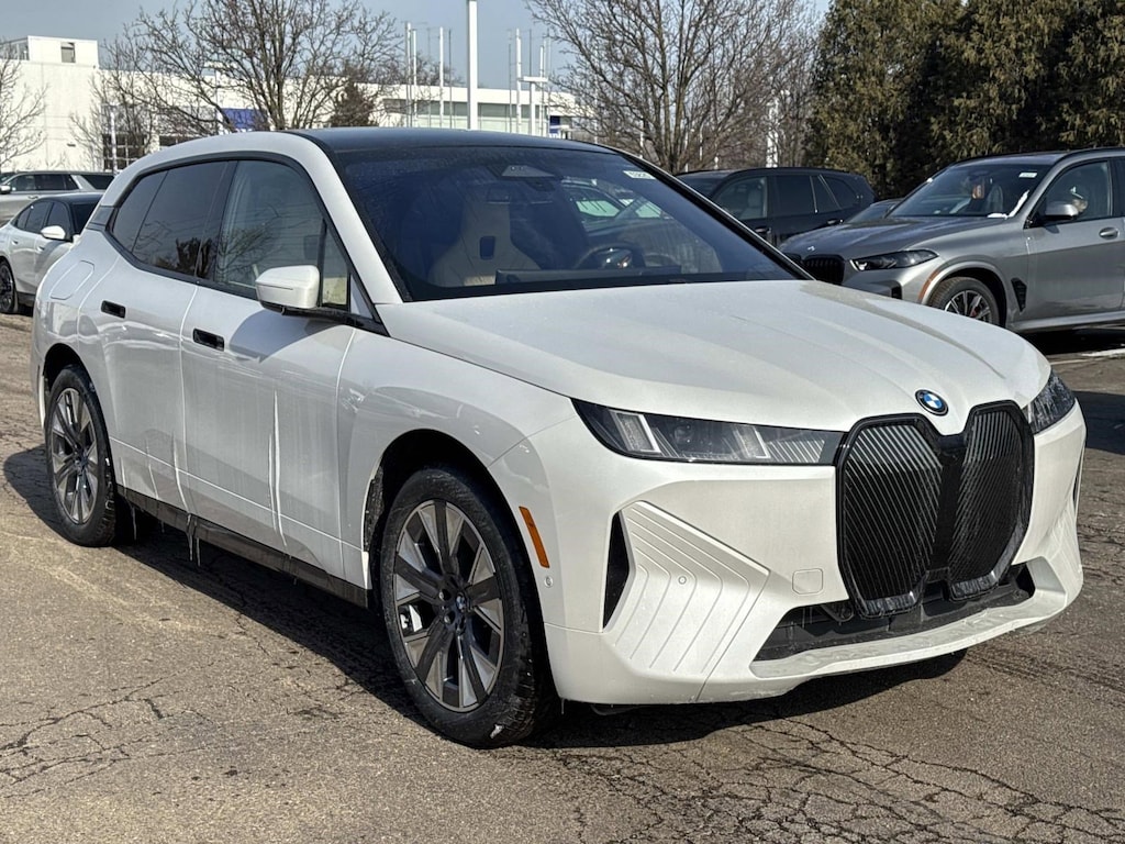 New 2026 BMW iX xDrive60 SUV